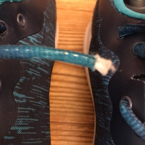 Vionic Agile Fyn Navy blue shoes size 9 - Picture 8 of 10